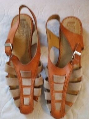 Latigo Orange and Cream Strappy Slingback Sandals